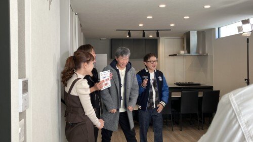 66BDC22A-E19D-4F27-94EE-7A44BE6893FA (500px).jpg