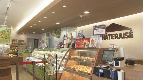 シャトレーゼ-内装 (500px).jpg