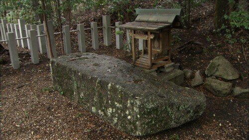 ぶらっと○○013 010　牛石.jpg