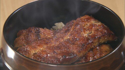 うな丼ヨリ (500px).jpg